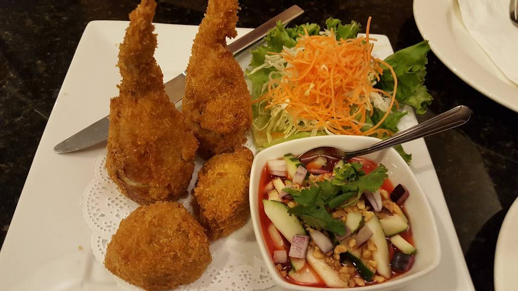 Bai Plu Thai & Sushi Bar | restaurant | 2119 N Bellflower Blvd, Long Beach, CA 90815, USA | 5623432651 OR +1 562-343-2651