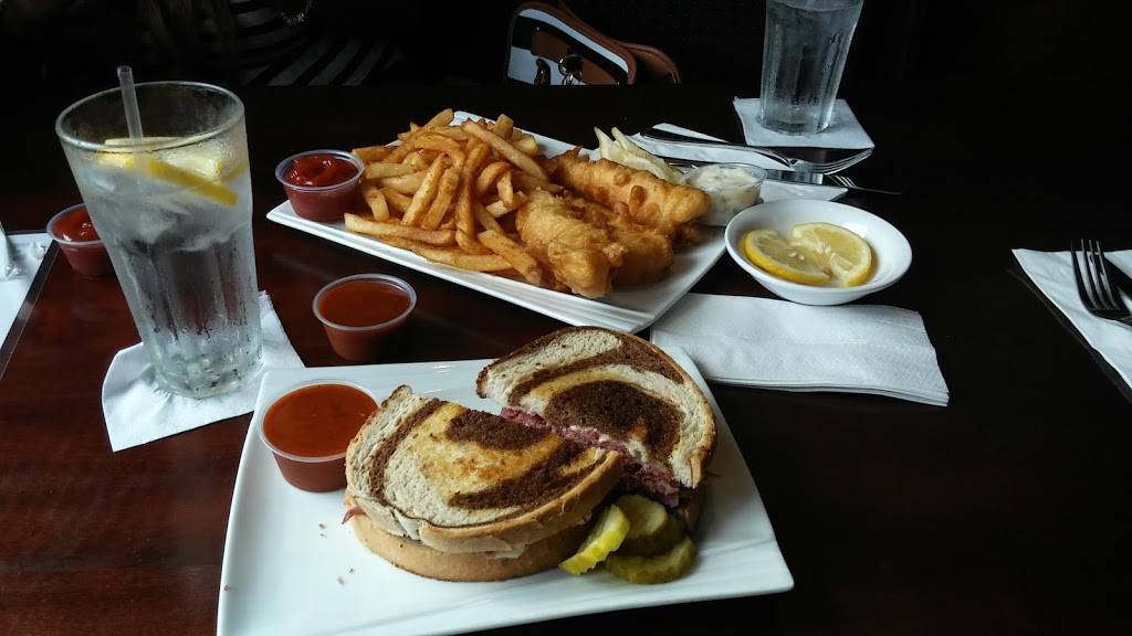 Milestone Grill | restaurant | 17831 E 9 Mile Rd, Eastpointe, MI 48021, USA | 5867745000 OR +1 586-774-5000