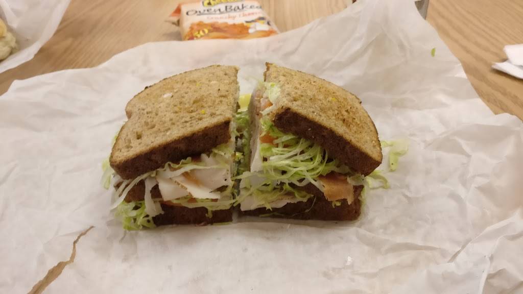 Halsted Street Deli | restaurant | 711 Jorie Blvd, Oak Brook, IL 60523, USA | 6302181220 OR +1 630-218-1220