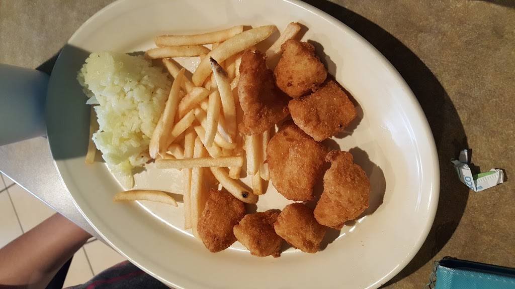 Mariscos La Riviera Nayarit | restaurant | 10601 New Church Rd, Dallas, TX 75238, USA | 4699414015 OR +1 469-941-4015