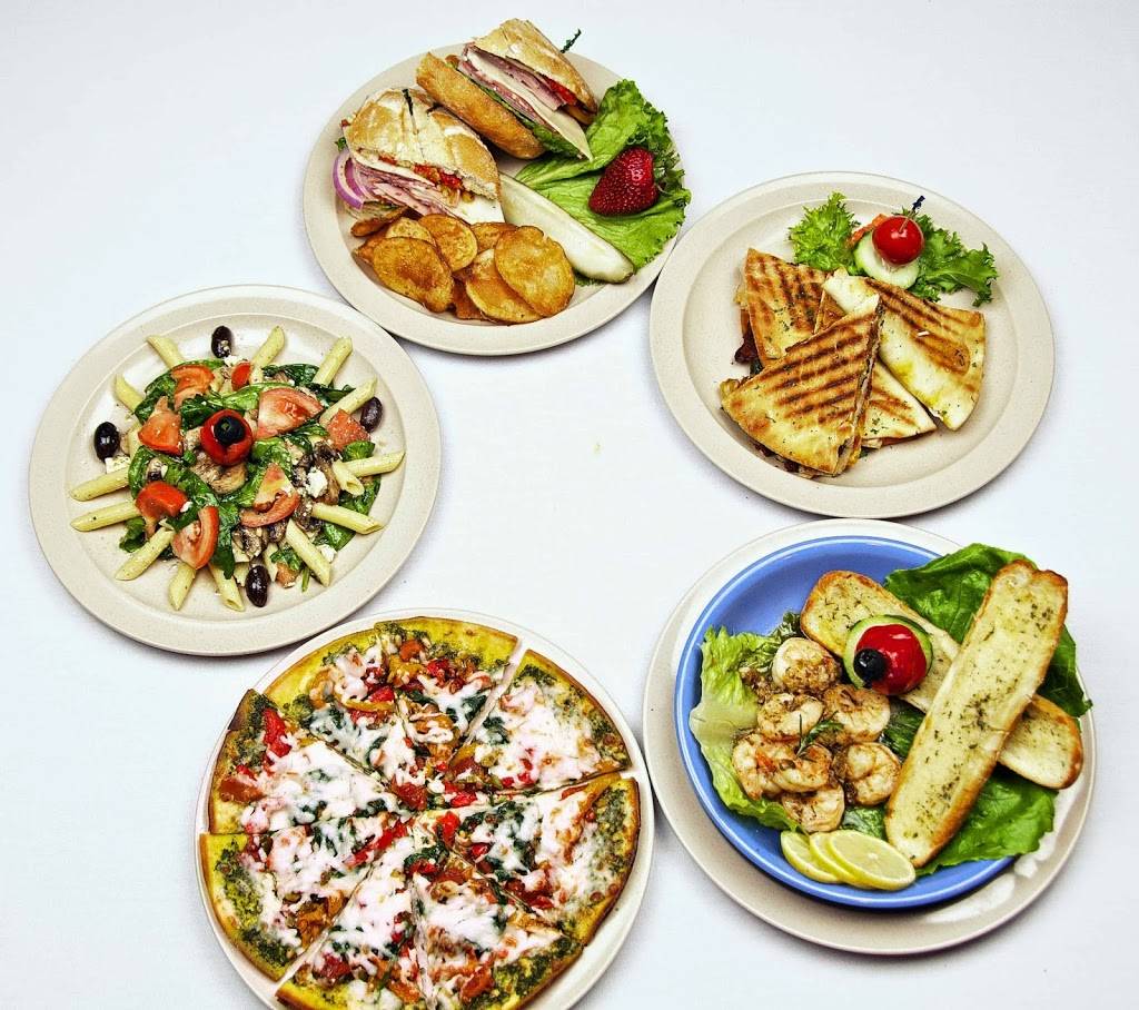 Harrys Beach Bar | restaurant | 5300 Gulf Blvd, St Pete Beach, FL 33706, USA | 7273635125 OR +1 727-363-5125