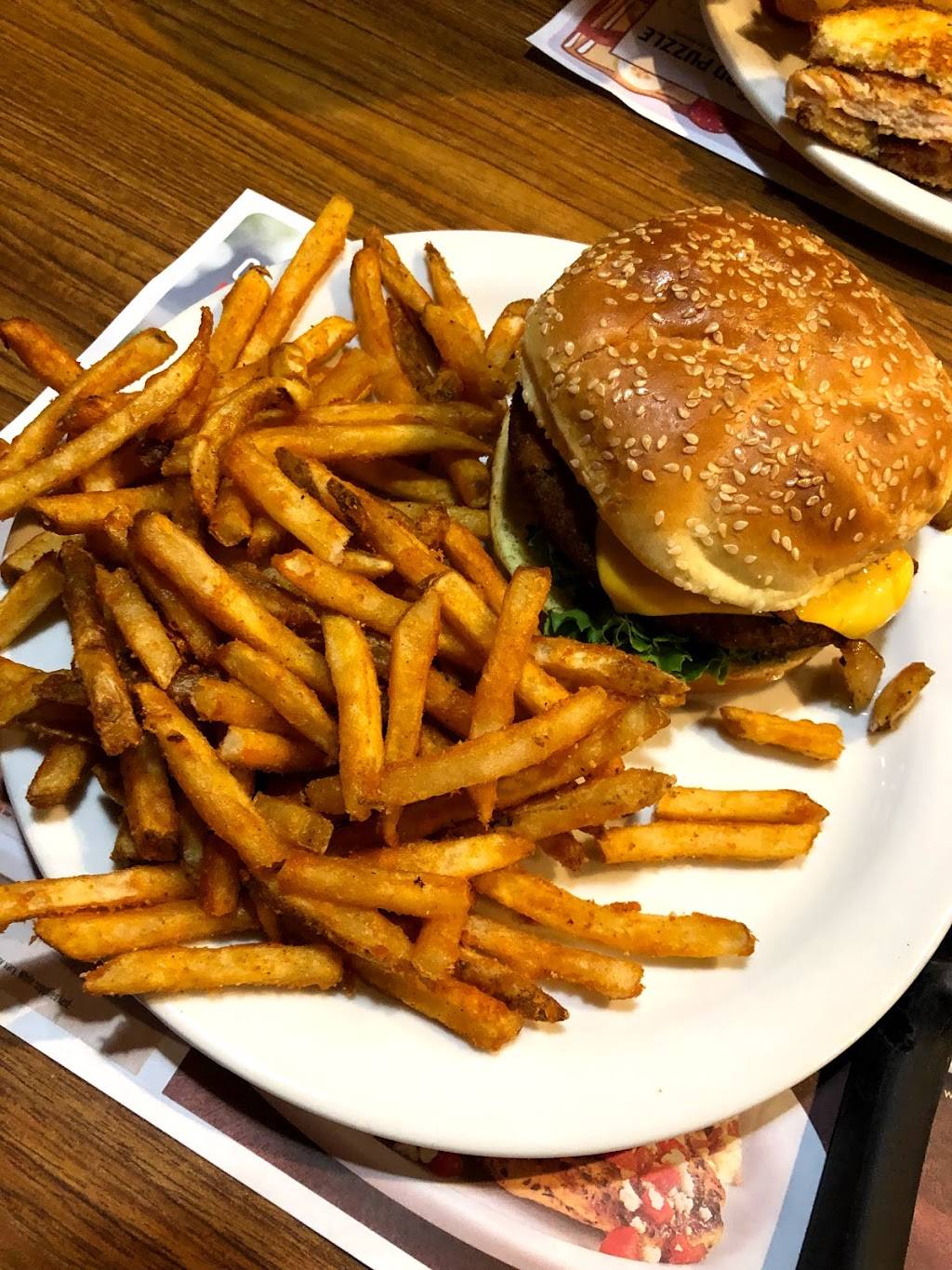 Dennys | restaurant | 248 Quaker Rd, Queensbury, NY 12804, USA | 5187984388 OR +1 518-798-4388