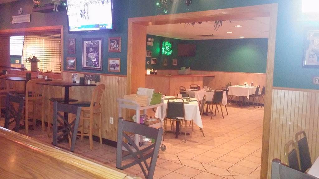 The Red Rooster Inn | restaurant | 7960 Dungan Rd, Philadelphia, PA 19111, USA | 2157451919 OR +1 215-745-1919