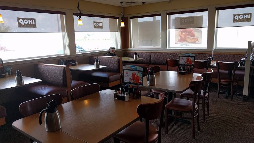 IHOP | restaurant | 1347 Kinneman Dr, Bourbonnais, IL 60914, USA | 8159299765 OR +1 815-929-9765