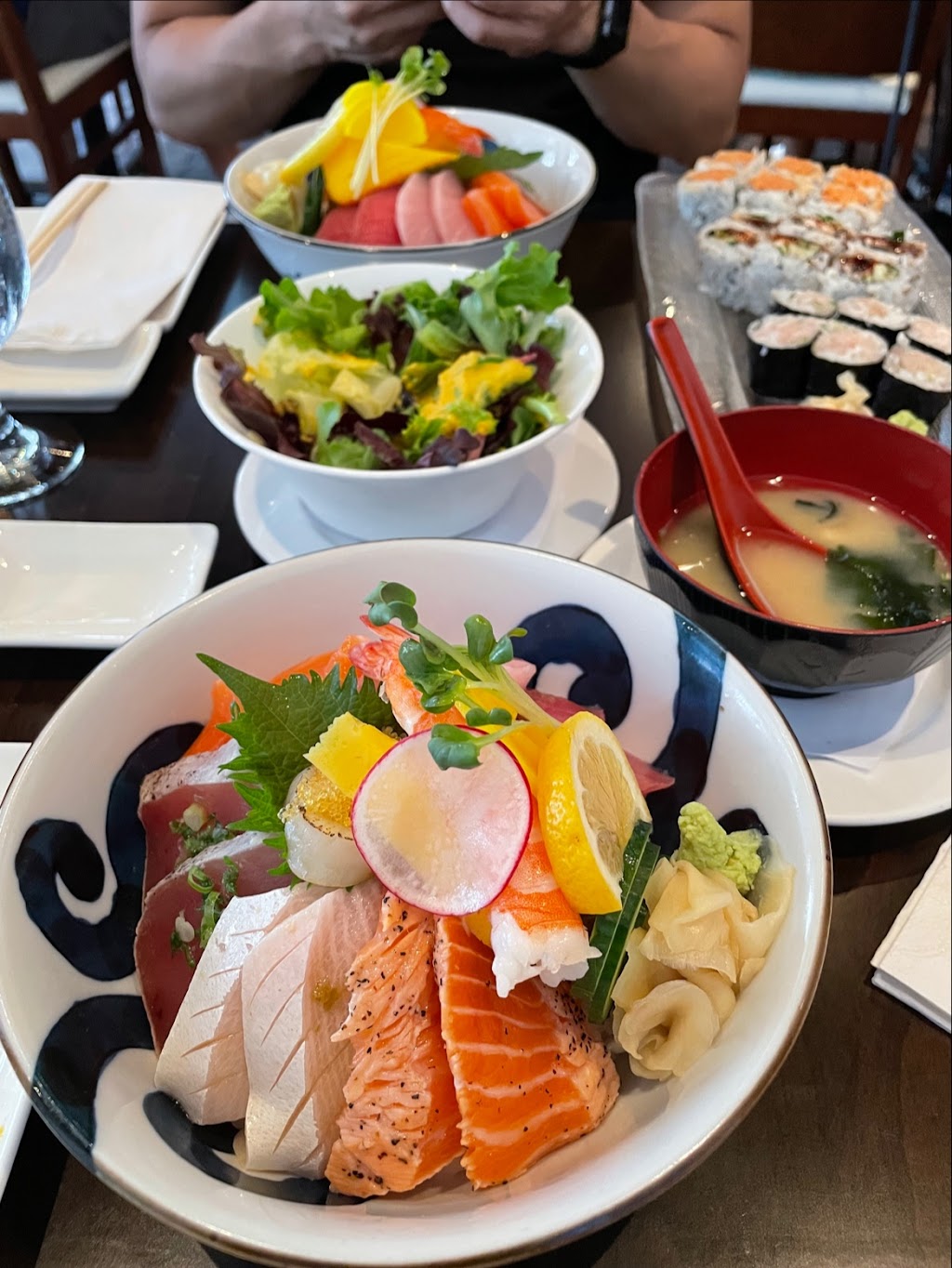 Momoya Chelsea | restaurant | 185 7th Ave, New York, NY 10011, USA | 2129894466 OR +1 212-989-4466