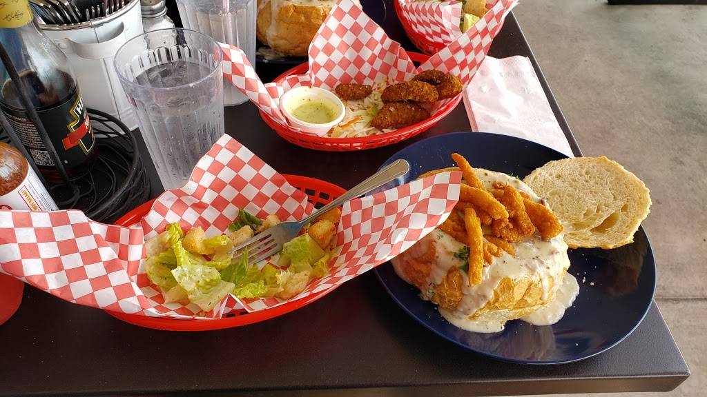 Bobs Chowder Bar & BBQ Salmon | restaurant | 3320 Commercial Ave, Anacortes, WA 98221, USA | 3602998000 OR +1 360-299-8000