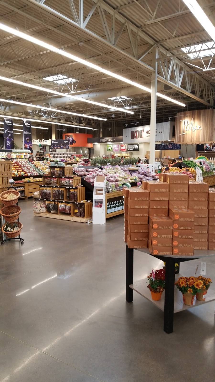 Hy-Vee Market Grille | restaurant | 8200 42nd Ave N, New Hope, MN 55427, USA | 7635317472 OR +1 763-531-7472