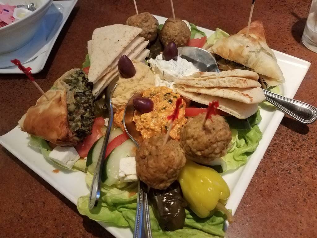 Dimitris International Grille | restaurant | 2205 Frederick Rd, Catonsville, MD 21228, USA | 4107471927 OR +1 410-747-1927