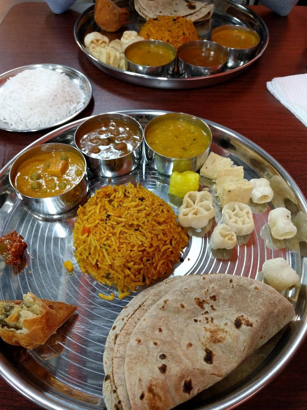 Curry in Hurry | restaurant | 12809 Ranch Rd 620 N #300, Austin, TX 78750, USA | 5125963450 OR +1 512-596-3450