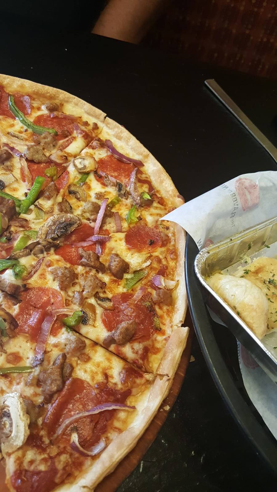 Pizza Hut | restaurant | 12 Acme St, Marietta, OH 45750, USA | 7403737020 OR +1 740-373-7020