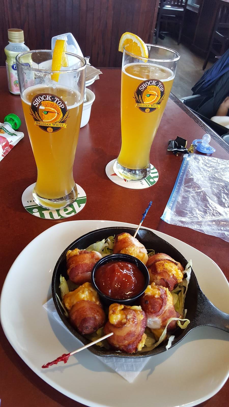 St. Louis Bar & Grill | restaurant | 1383 16th Ave Unit F, Richmond Hill, ON L4B 0E2, Canada | 9057079464 OR +1 905-707-9464