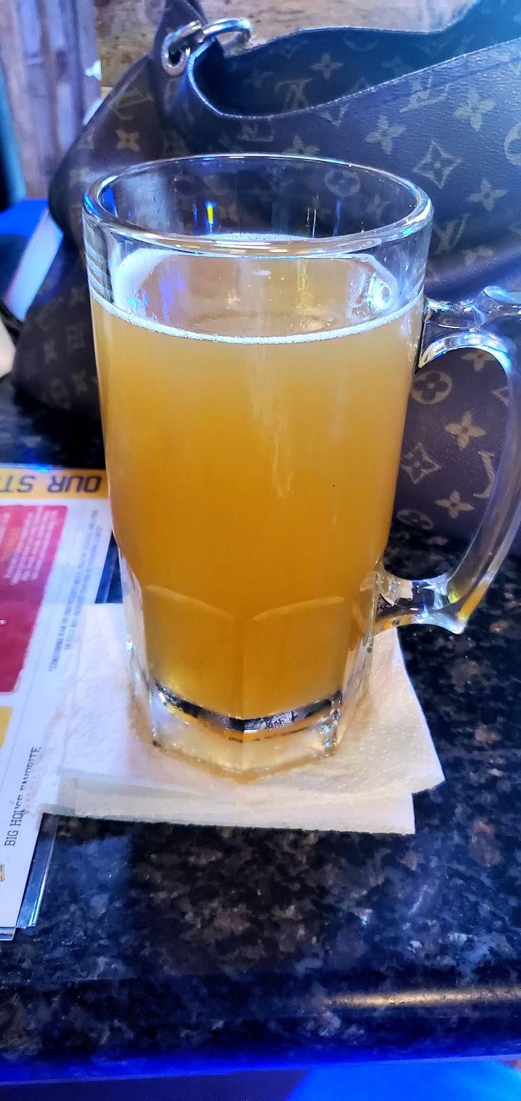 Big House Burgers | restaurant | 2209 Brahma Blvd, Kingsville, TX 78363, USA | 3615920222 OR +1 361-592-0222