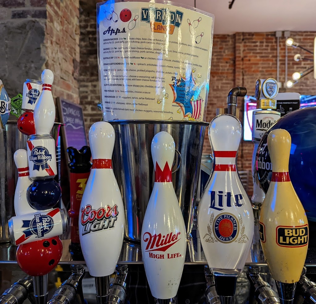 Vernon Lanes | restaurant | 1575 Story Ave, Louisville, KY 40206, USA | 5027552695 OR +1 502-755-2695