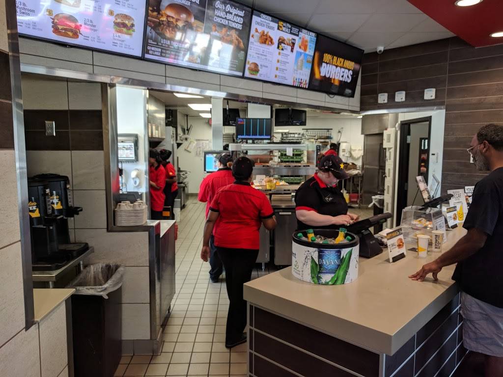 Hardees | restaurant | 3820 M L King Jr. Boulevard, New Bern, NC 28560, USA | 2526336149 OR +1 252-633-6149
