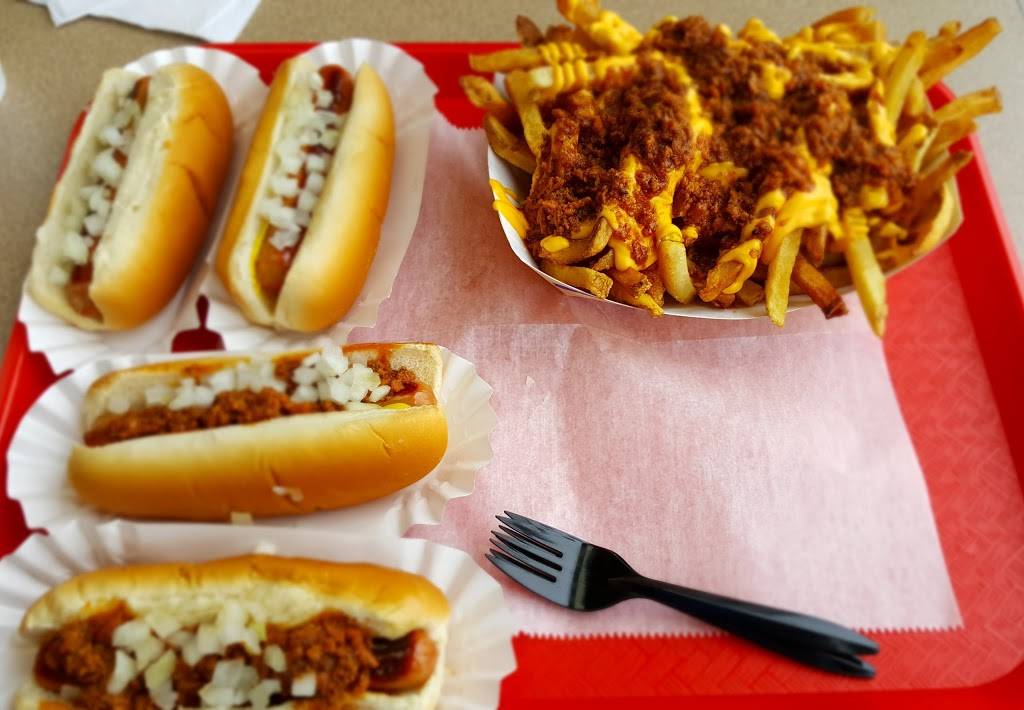 Jays Famous Hot Dogs | restaurant | 11748 Market St, North Lima, OH 44452, USA | 3305499145 OR +1 330-549-9145