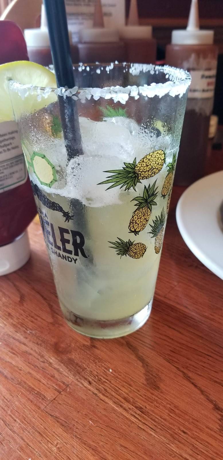 Little Red Smokehouse | restaurant | 145 S Main St, Carver, MA 02330, USA | 5084650018 OR +1 508-465-0018