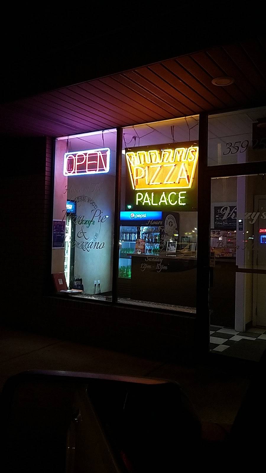 Vizzys Pizza Palace | restaurant | 35925 Ford Rd, Westland, MI 48185, USA | 7347223333 OR +1 734-722-3333