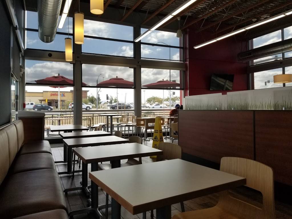 Wendys | restaurant | 13074 Main St, Hesperia, CA 92345, USA | 7602442455 OR +1 760-244-2455