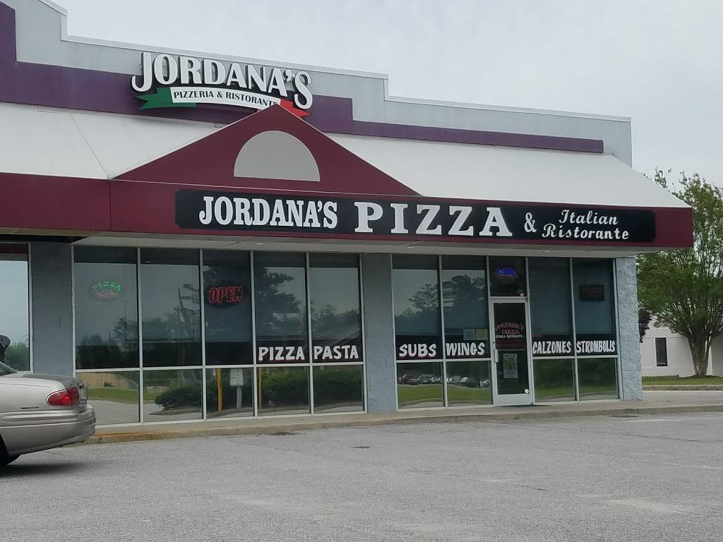 Jordanas Pizzeria & Italian Ristorante | restaurant | 9396, 309 S Walton Dr, Benson, NC 27504, USA | 9198945559 OR +1 919-894-5559