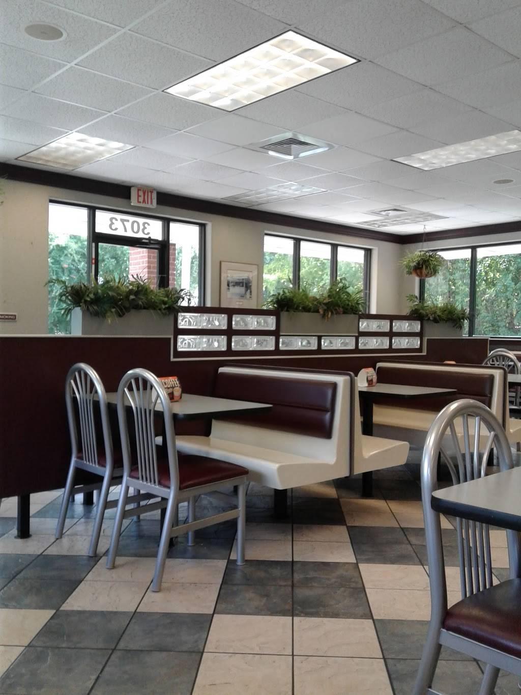 Whataburger | restaurant | 3073 College Park Dr, The Woodlands, TX 77384, USA | 9362737724 OR +1 936-273-7724