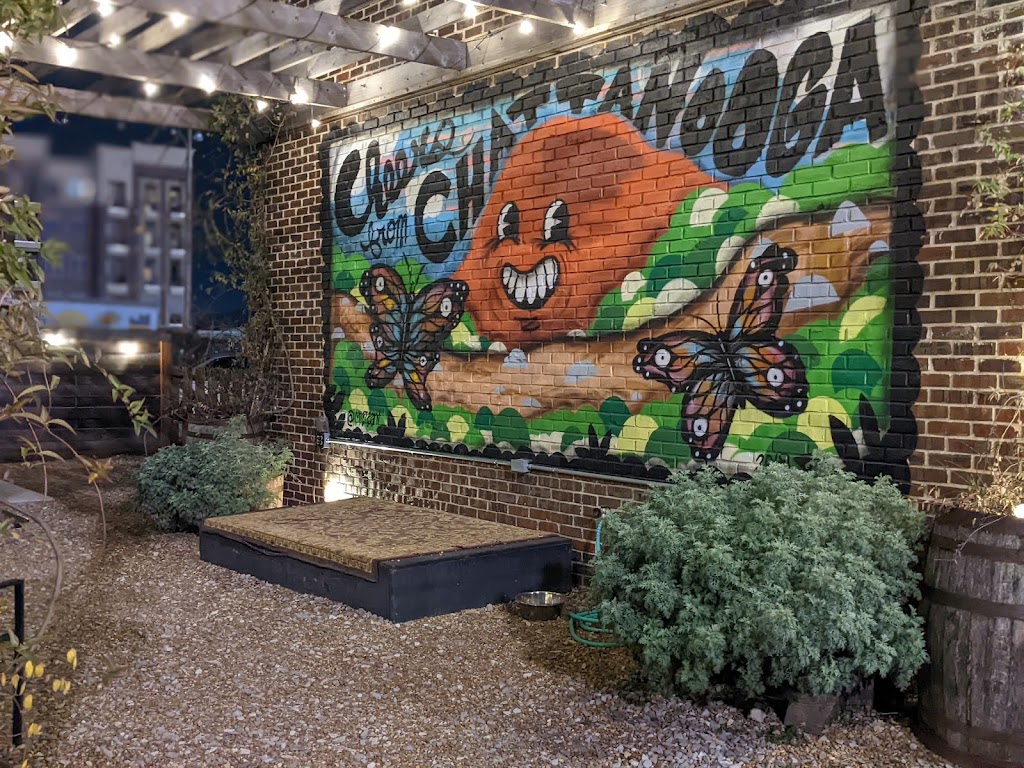 Chattanooga Brewing Co. | restaurant | 1804 Chestnut St, Chattanooga, TN 37408, USA | 4237029958 OR +1 423-702-9958