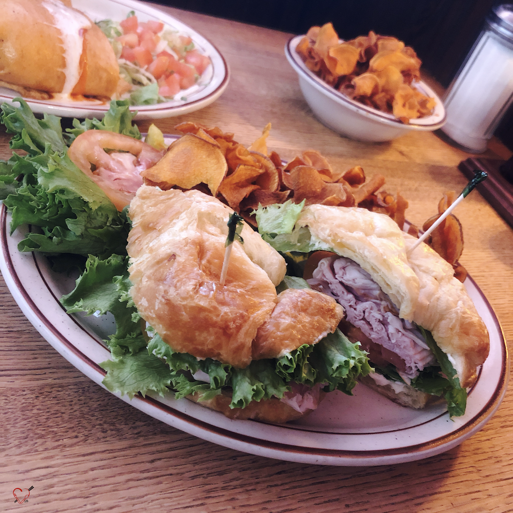 The Courier Cafe | cafe | 111 N Race St, Urbana, IL 61801, USA | 2173281811 OR +1 217-328-1811