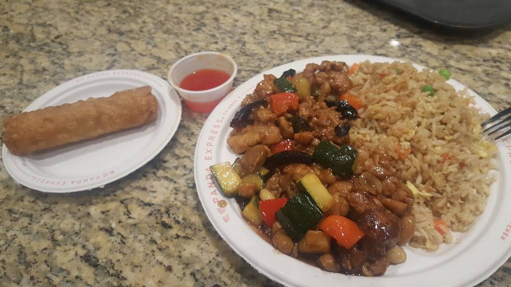 Panda Express | meal takeaway | 7046 Walton St, Rockford, IL 61108, USA | 8152279606 OR +1 815-227-9606