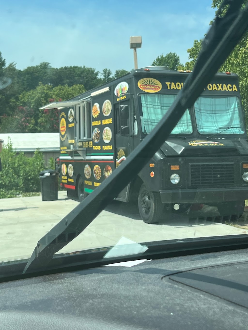 Taqueria Oaxaca Food Truck | restaurant | 4975 Reynolda Rd, Winston-Salem, NC 27106, USA | 3369970579 OR +1 336-997-0579
