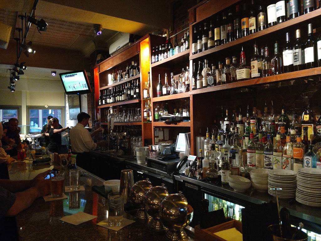 Providence Oyster Bar | restaurant | 283 Atwells Ave, Providence, RI 02903, USA | 4012728866 OR +1 401-272-8866