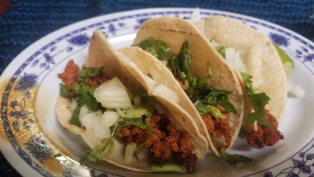 Latin World | restaurant | 1028 St Clair Ave W, Toronto, ON M6E 1A4, Canada | 4166033311 OR +1 416-603-3311