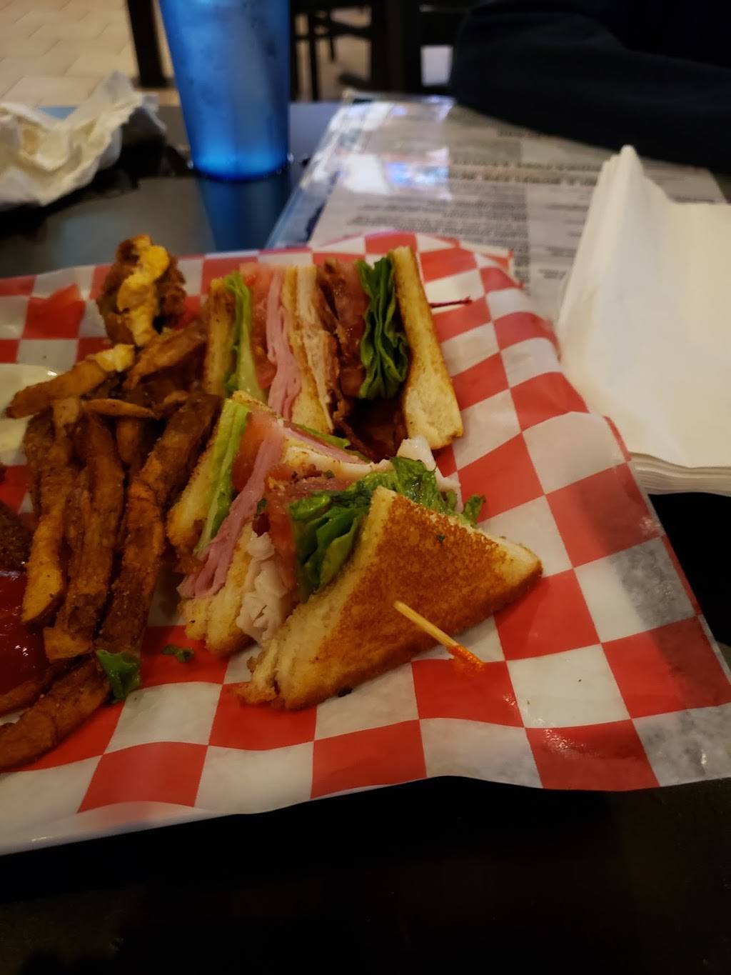 Hardknocks Sports Bar & Grill | restaurant | 1702 U.S. 181 North, Portland, TX 78374, USA | 3617046249 OR +1 361-704-6249