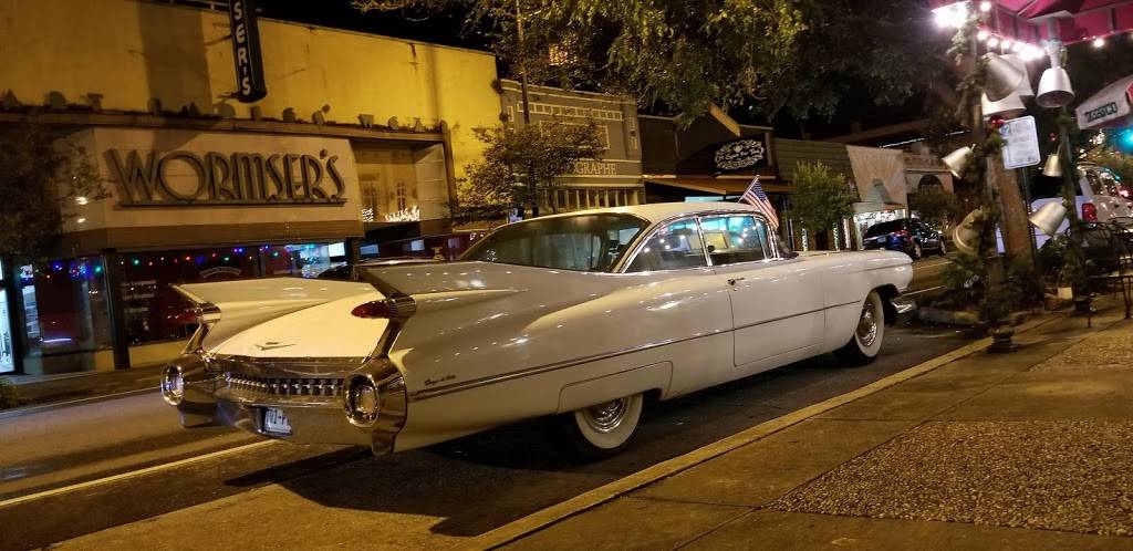 Preservation Bar & Grill | restaurant | 225 W Main St, New Iberia, LA 70560, USA | 3373766006 OR +1 337-376-6006