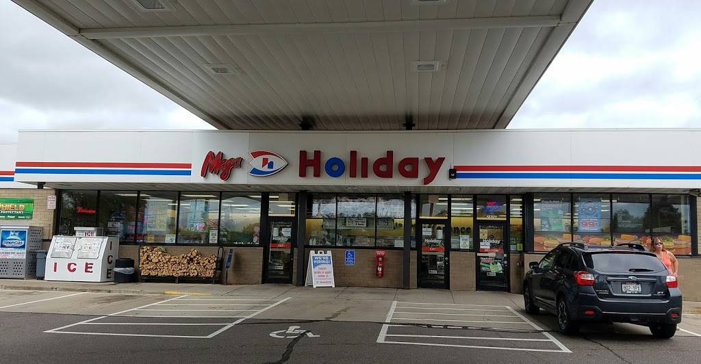 Holiday Stationstores | cafe | 2806 Golf Rd, Eau Claire, WI 54701, USA | 7158318838 OR +1 715-831-8838