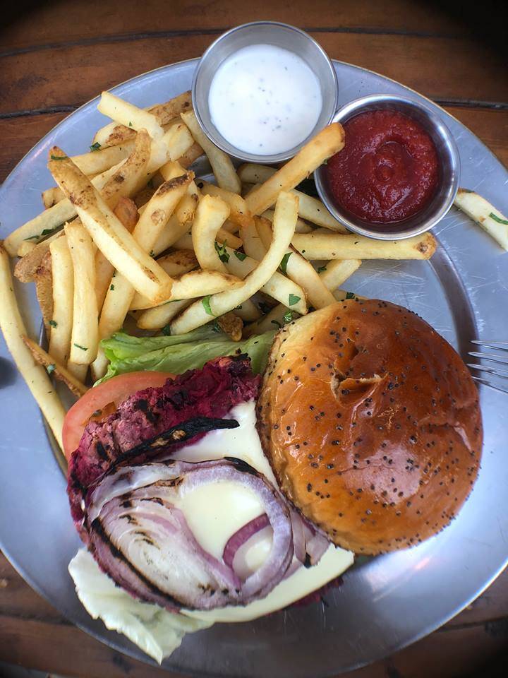 Eureka! | restaurant | 7775 N Palm Ave, Fresno, CA 93711, USA | 5593201300 OR +1 559-320-1300