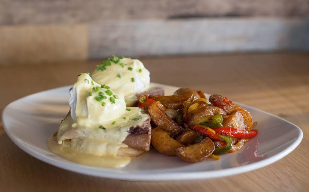 McCrays Tavern Midtown | restaurant | 1163 W Peachtree St NE, Atlanta, GA 30309, USA | 4049376444 OR +1 404-937-6444