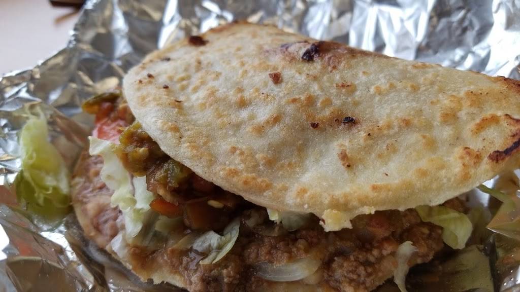 Taco River | restaurant | 1685 Peoria St, Aurora, CO 80010, USA | 7204222574 OR +1 720-422-2574