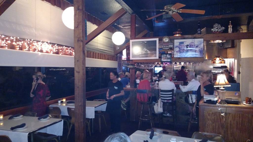 Waterfront | restaurant | 7660 S Tamiami Trail, Sarasota, FL 34231, USA | 9419211916 OR +1 941-921-1916