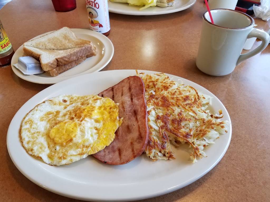 Fairview Char-Broiler | restaurant | 419 N Fairview St, Santa Ana, CA 92703, USA | 7145588907 OR +1 714-558-8907