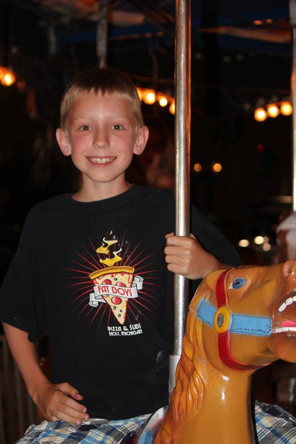 Fat Boys Pizza | meal takeaway | 2040 N Aurelius Rd #2, Holt, MI 48842, USA | 5176992400 OR +1 517-699-2400