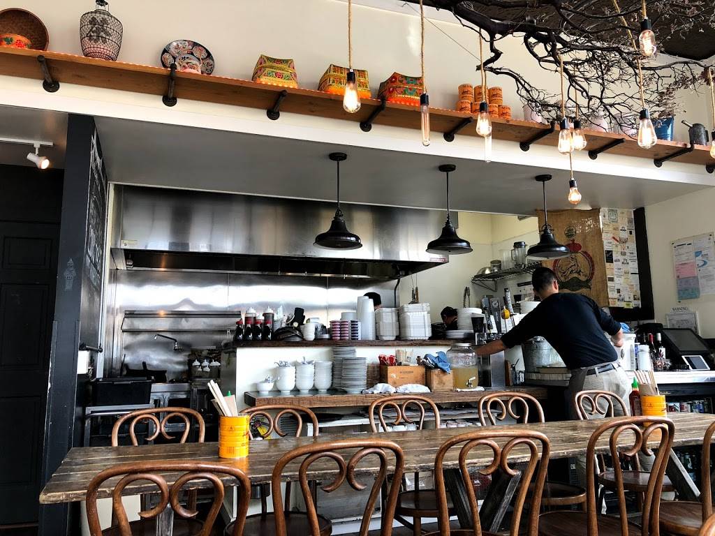 The Spice Jar | restaurant | 2500 Bryant St, San Francisco, CA 94110, USA | 4158293668 OR +1 415-829-3668