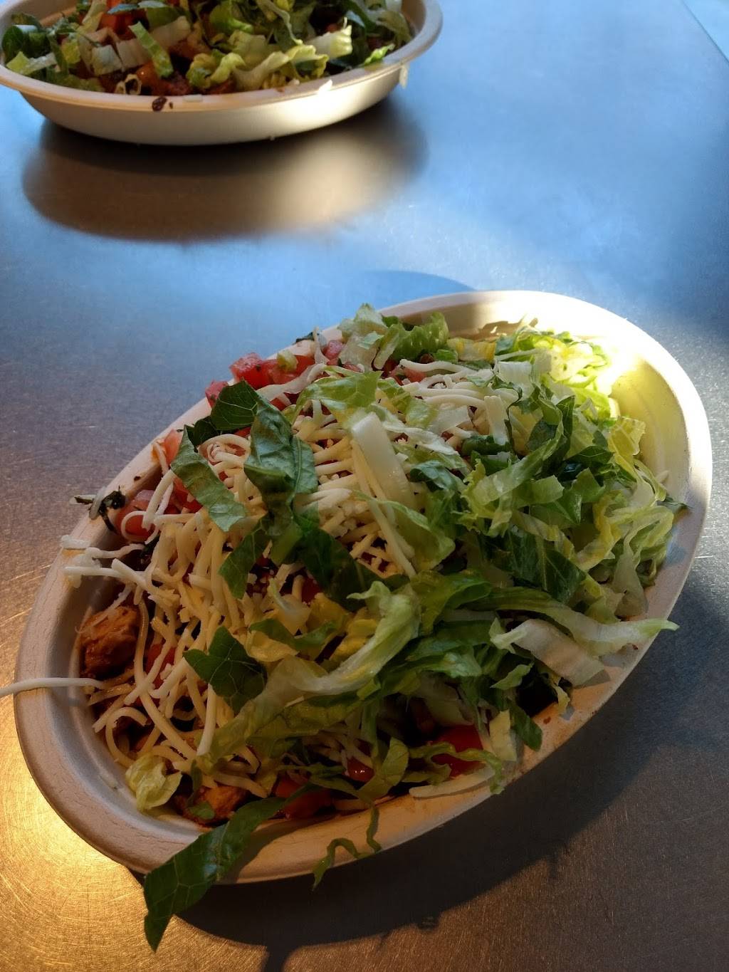 Chipotle Mexican Grill | restaurant | 3952 Rivermark Plaza, Santa Clara, CA 95054, USA | 4084184103 OR +1 408-418-4103