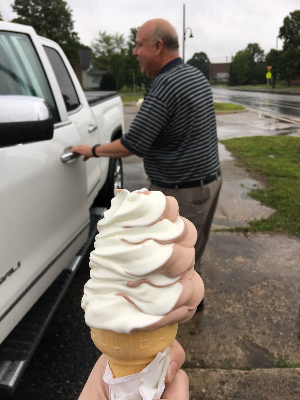 Scoop | restaurant | 920 Newberry Ave, Newberry, MI 49868, USA | 9062934983 OR +1 906-293-4983