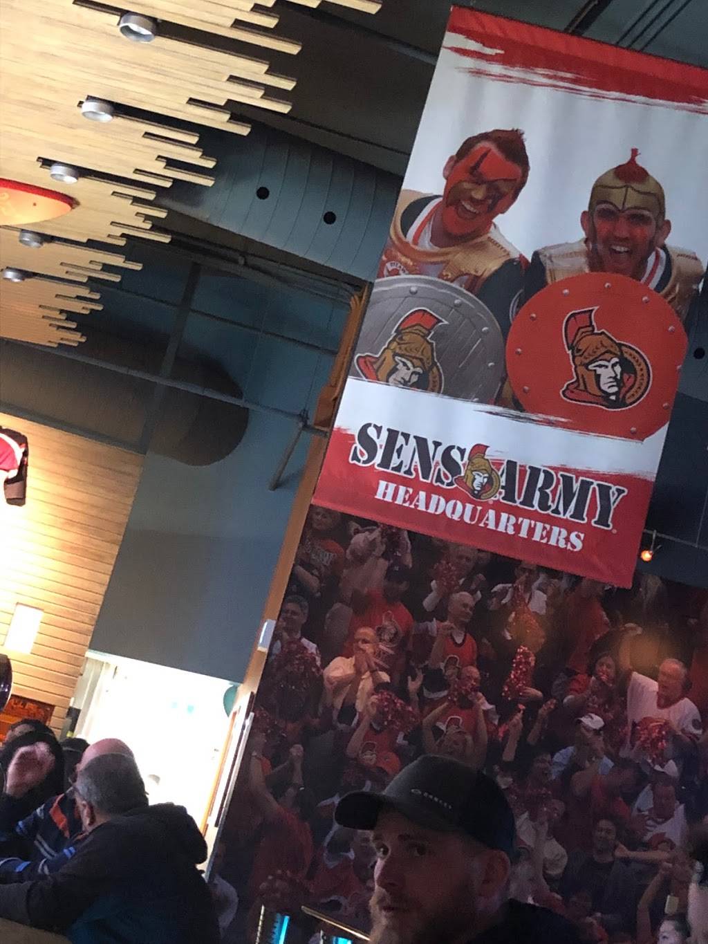 Berts | restaurant | 1000 Palladium Dr, Kanata, ON K2V 1E2, Canada | 6135992582 OR +1 613-599-2582