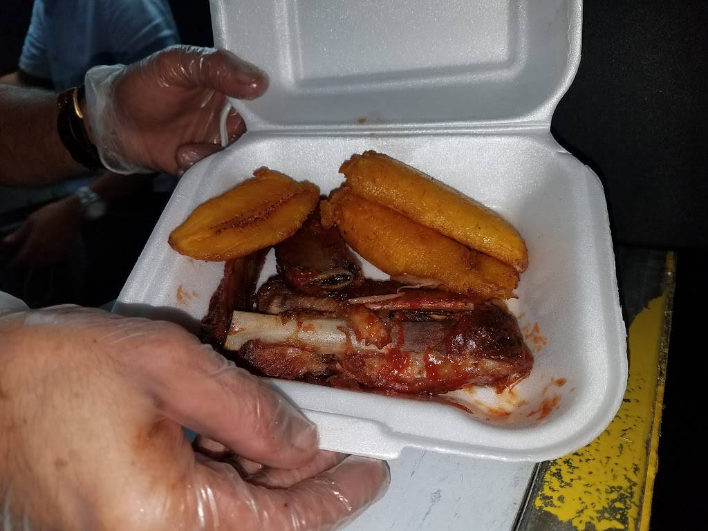 Chimi Dominicano | restaurant | 27801 S Dixie Hwy, Naranja, FL 33032, USA | 7867249712 OR +1 786-724-9712