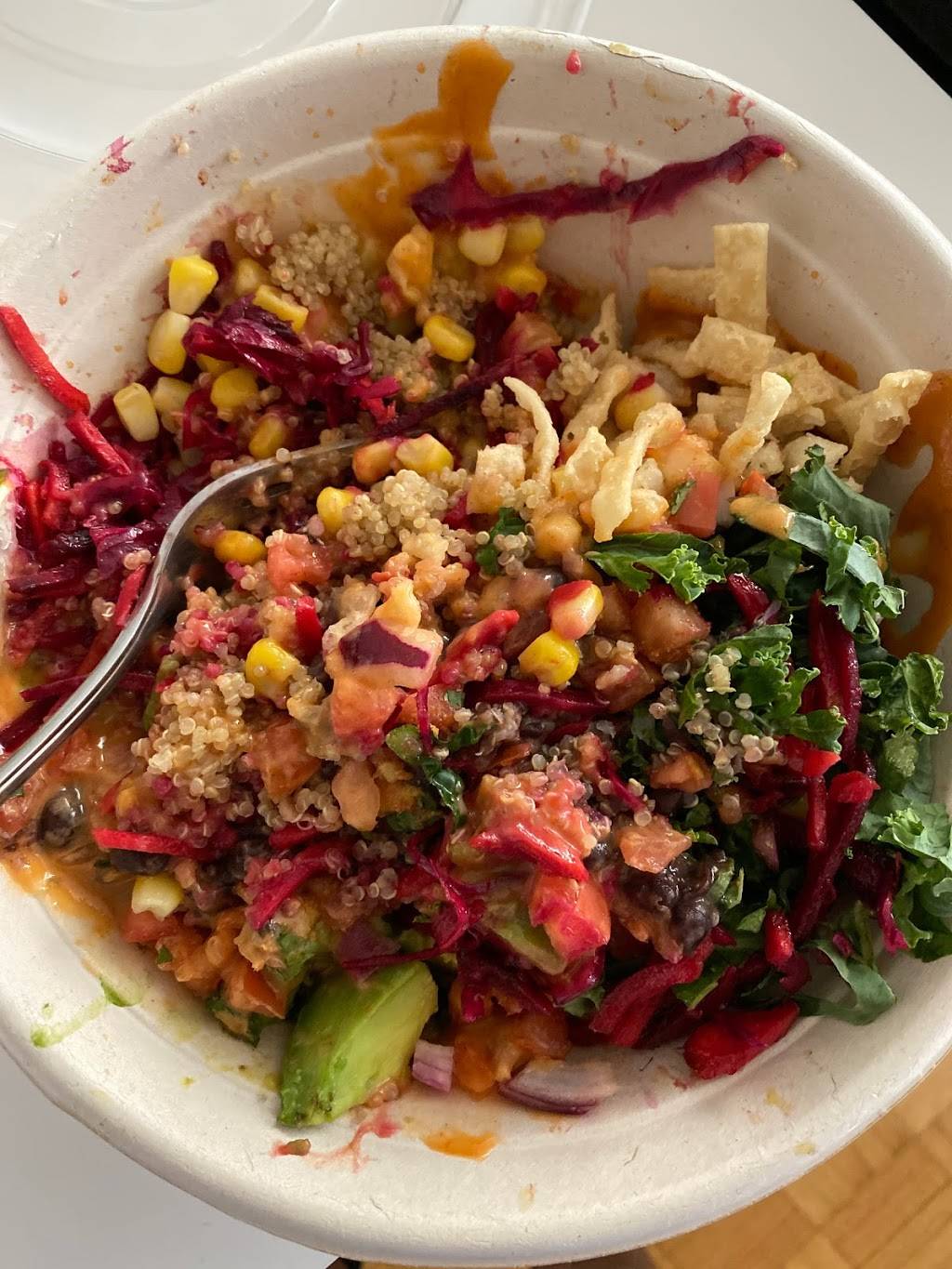 Freshii | restaurant | 85 Hanna Ave #104a, Toronto, ON M6K 3S3, Canada | 4165160100 OR +1 416-516-0100