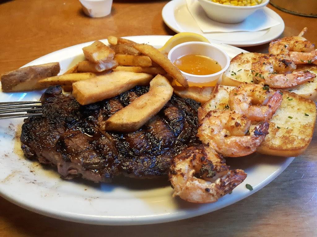 Texas Roadhouse | restaurant | 8204 S Olympia Ave W, Tulsa, OK 74132, USA | 9184457427 OR +1 918-445-7427