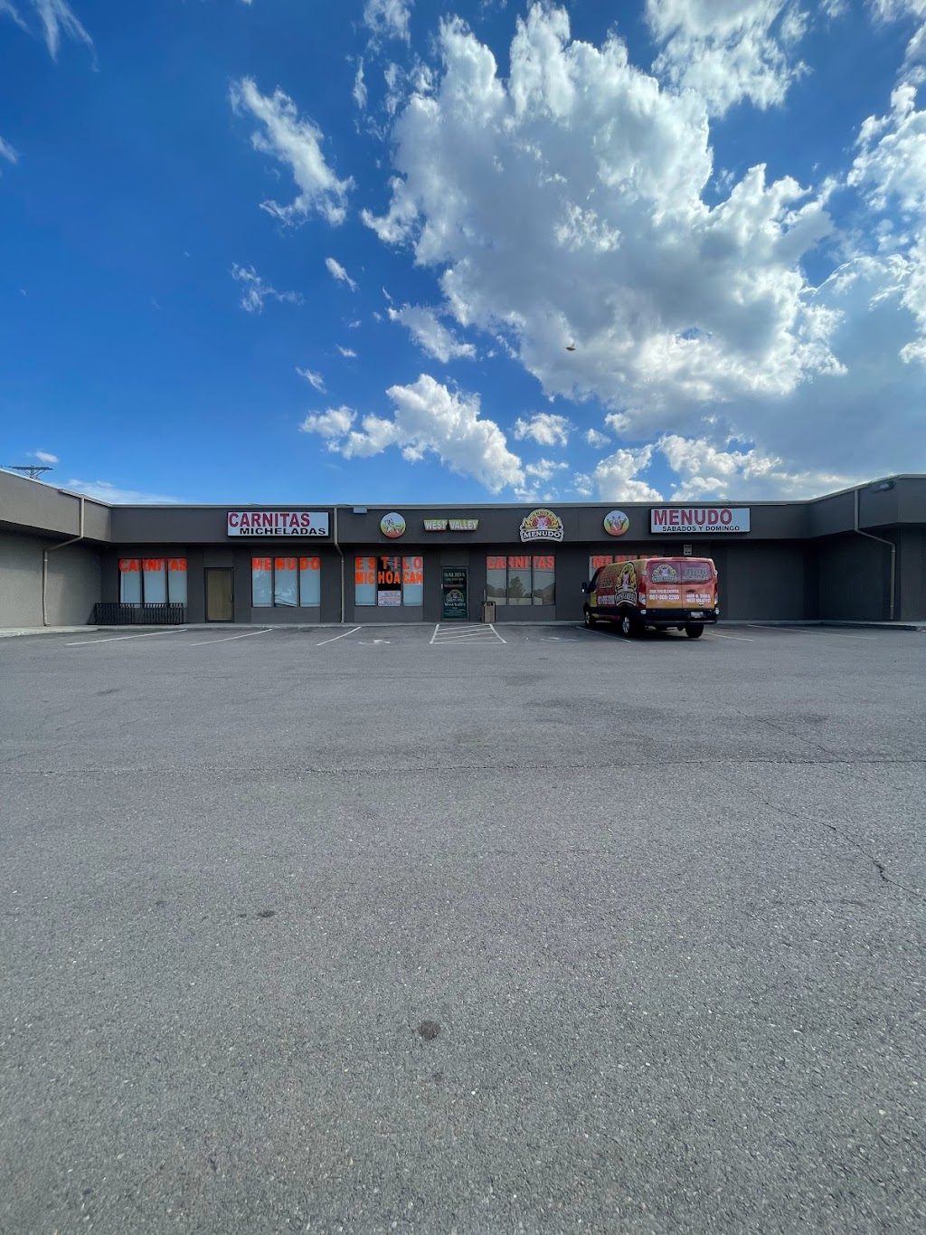 West Valley Carnitas | restaurant | 4669 W 3500 S #2, West Valley City, UT 84120, USA | 8019682200 OR +1 801-968-2200