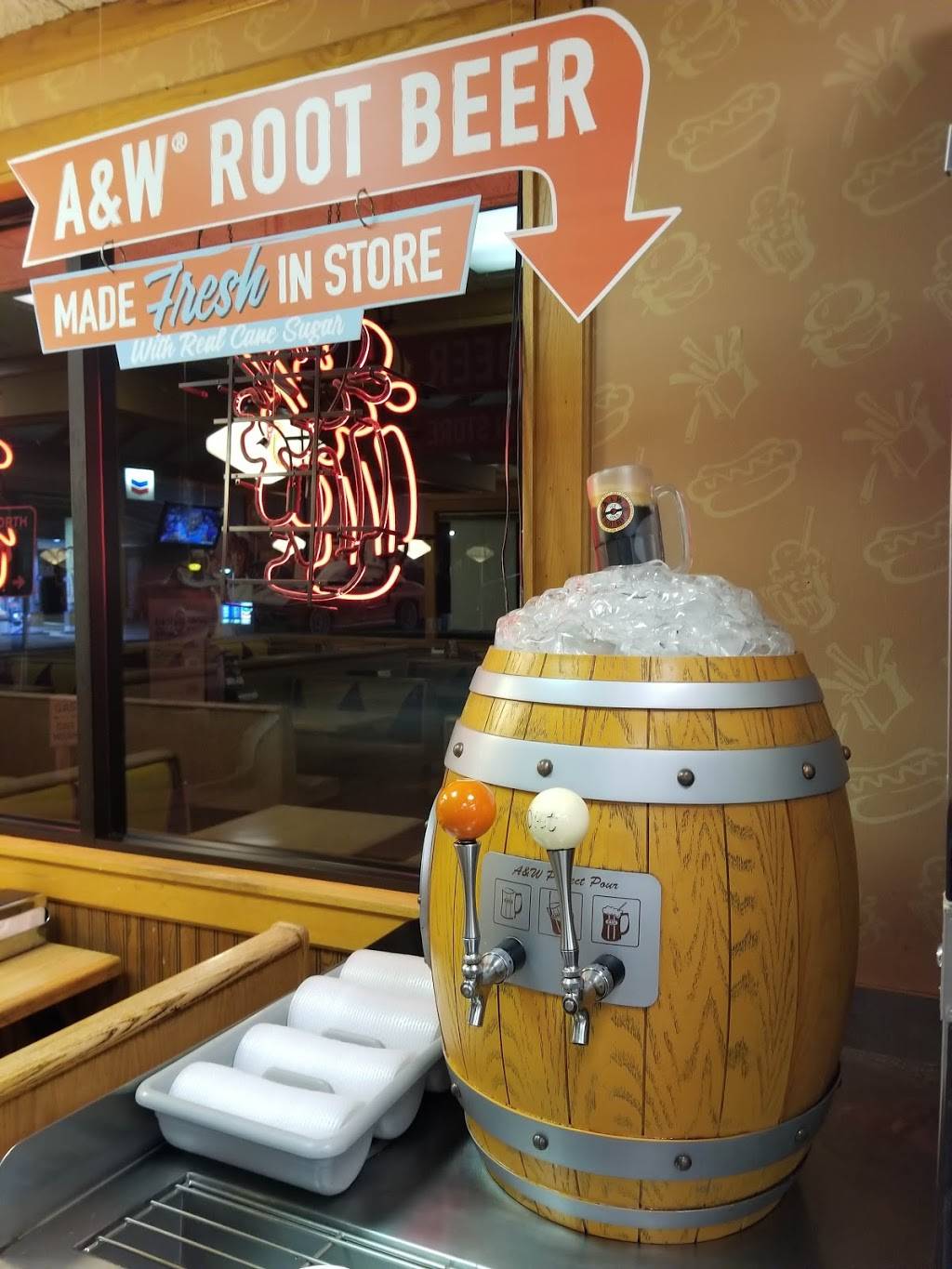 A&W Restaurant | restaurant | 6435 Morro Rd, Atascadero, CA 93422, USA | 8054666472 OR +1 805-466-6472