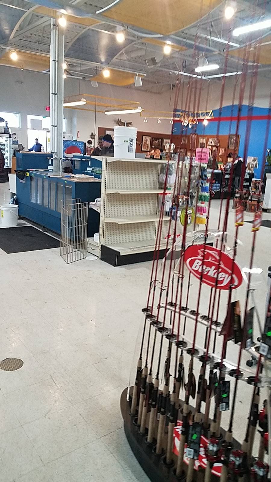 Sportsmens Direct | meal takeaway | 38989 Jefferson Ave, Harrison Charter Township, MI 48045, USA | 5867416052 OR +1 586-741-6052