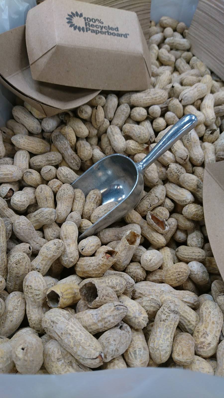 Five Guys | meal takeaway | 8130 Arlington Blvd, Falls Church, VA 22042, USA | 7036352829 OR +1 703-635-2829